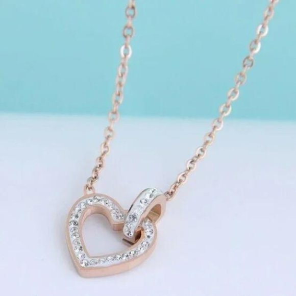 Necklace Interlocking O and Heart Pave Crystal Rose Gold-Plated Titanium Steel - Picture 1 of 3